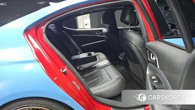 Genesis G70 2018 Синий из Кореи, фото 2