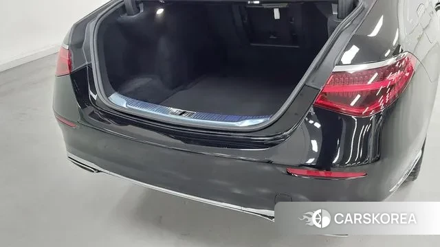 Mercedes-Benz S-Class W223 2024 Черный из Кореи, фото 2