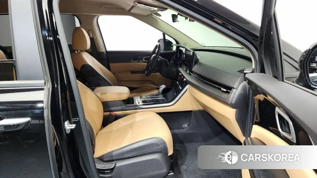 Kia Carnival 4th generation 2021 Черный из Кореи, фото 2