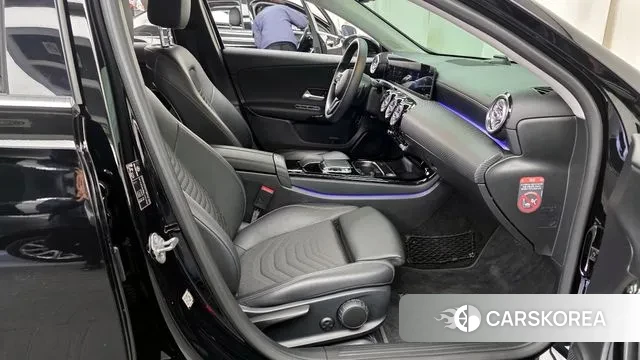 Mercedes-Benz A-Class W177 2020 Черный из Кореи, фото 2