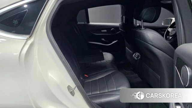 Mercedes-Benz GLC-Class X253 2019 Белый из Кореи, фото 2