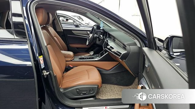 Audi A6 (C8) 2021 Синий из Кореи, фото 2