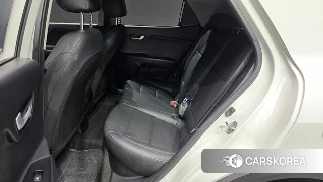 Kia Stonic 2018 Белый из Кореи, фото 2