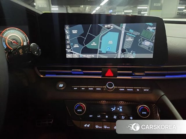 Hyundai Avante Hybrid (CN7) 2021 Серый из Кореи, фото 2