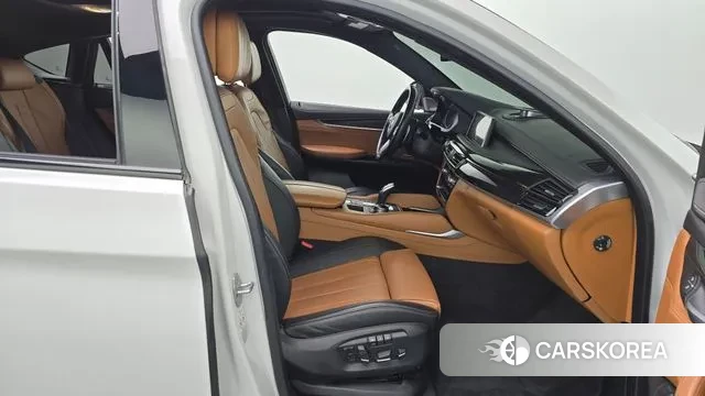 BMW X6 (F16) 2018 Белый из Кореи, фото 2