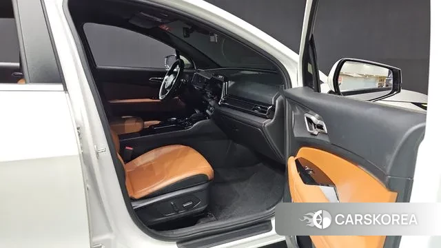 Kia Sportage 5th Generation 2022 Белый из Кореи, фото 2