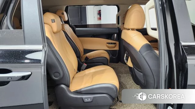 Kia Carnival 4th generation 2021 Черный из Кореи, фото 2