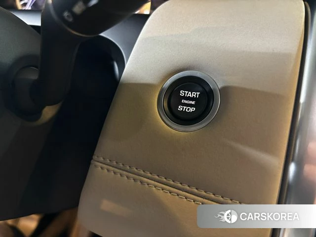 Land Rover Discovery Sports 2nd Generation 2022 Серый из Кореи, фото 2