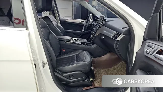 Mercedes-Benz GLE - Class W166 2018 Белый из Кореи, фото 2