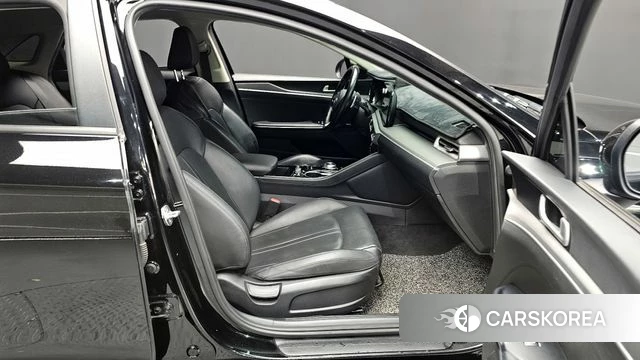 Kia K5 3rd generation 2020 Черный из Кореи, фото 2