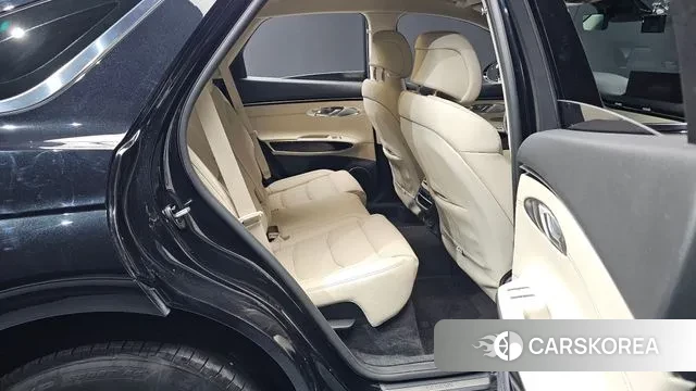 Genesis GV70 2022 Черный из Кореи, фото 2