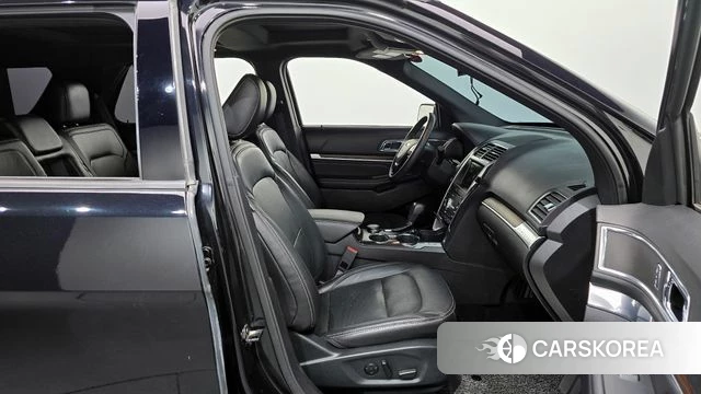 Ford Explorer 2019 Черный из Кореи, фото 2