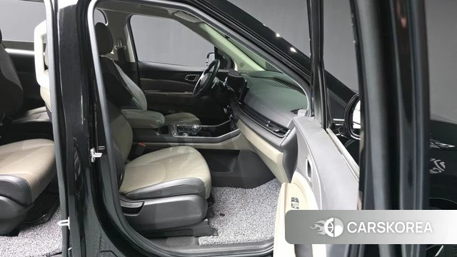 Kia The New Carnival 4th Generation 2024 Черный из Кореи, фото 2