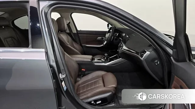 BMW 3 Series (G20) 2021 Серый из Кореи, фото 2