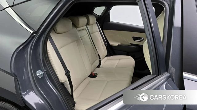 Hyundai Kona (SX2) 2023 Серый из Кореи, фото 2