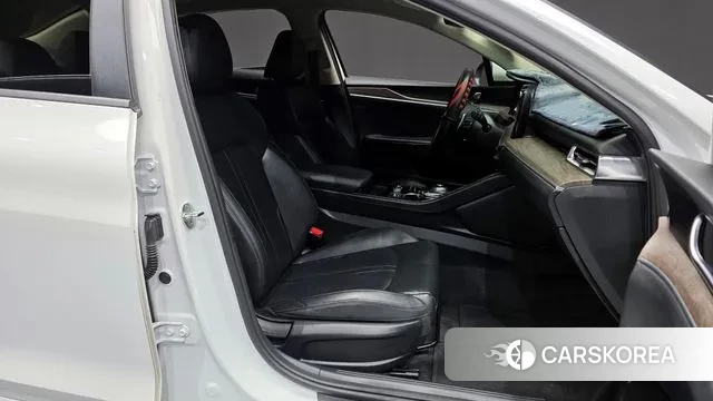 Kia K5 3rd generation 2021 Белый из Кореи, фото 2