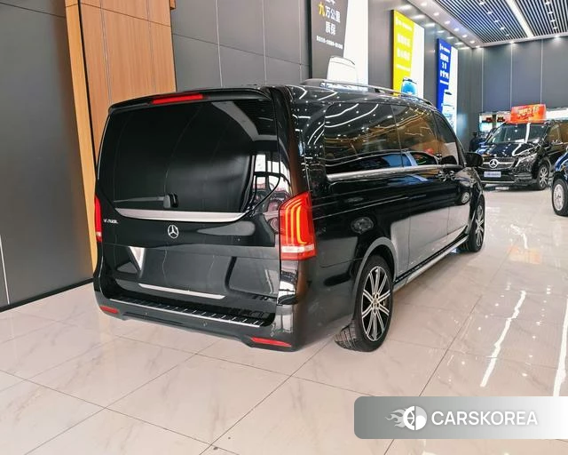 Mercedes-Benz V-class 2022 Черный из Китая, фото 2