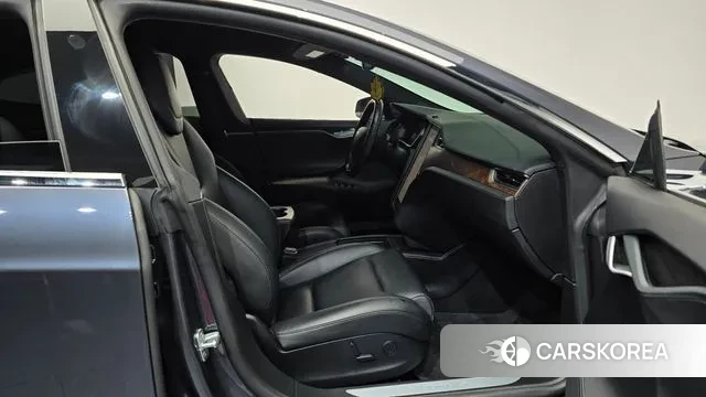 Tesla Model S 2019 Серый из Кореи, фото 2