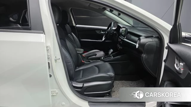 Kia Come New K3 2020 Белый из Кореи, фото 2