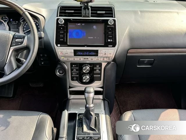 Toyota Prado 2018 Черный из Китая, фото 2