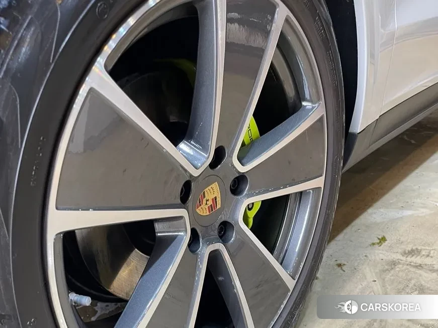 Porsche Cayenne (PO536) 2023 из Кореи, фото 2