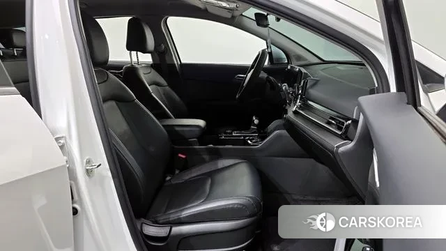 Kia Sportage 5th Generation 2021 Белый из Кореи, фото 2