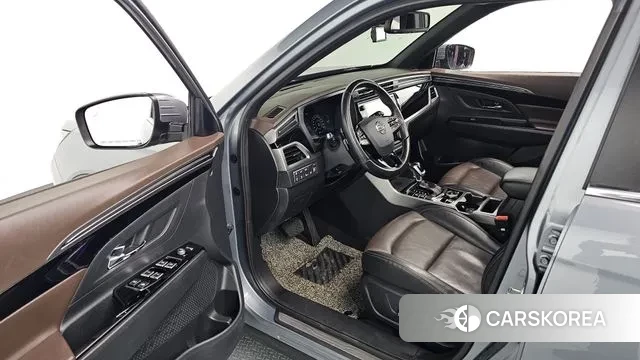 Ssangyong Beautiful Korando 2020 Серебристо-серый из Кореи, фото 2