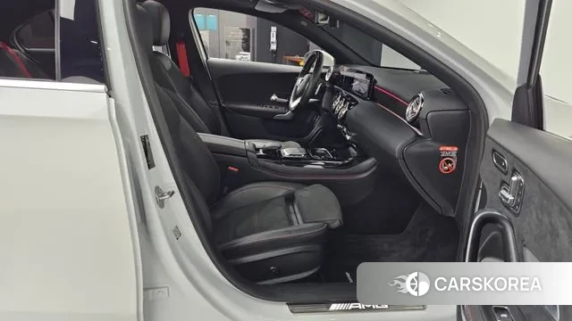 Mercedes-Benz A-Class W177 2021 Белый из Кореи, фото 2