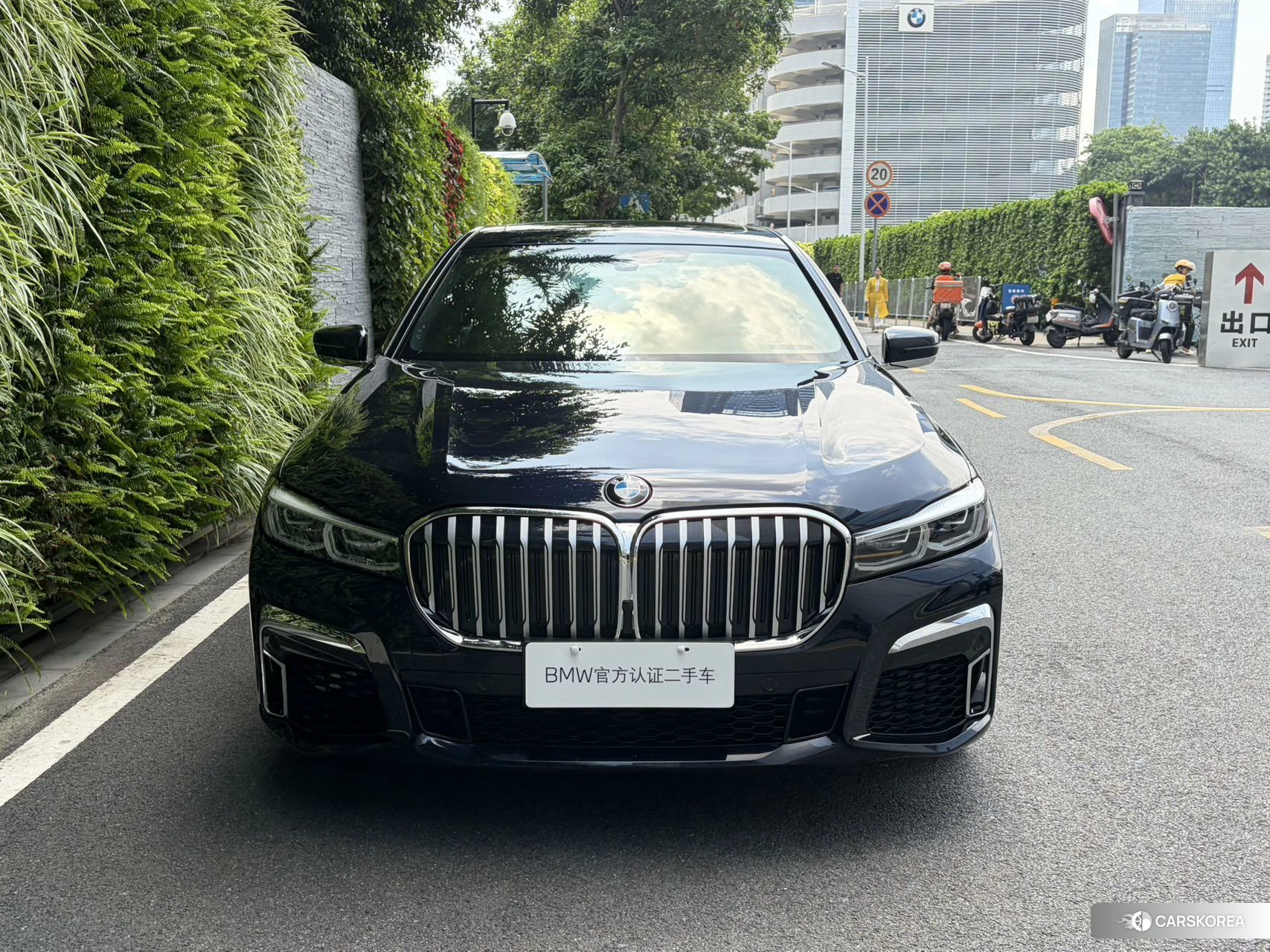 BMW 7 series 2021 Черный из Китая, фото 2
