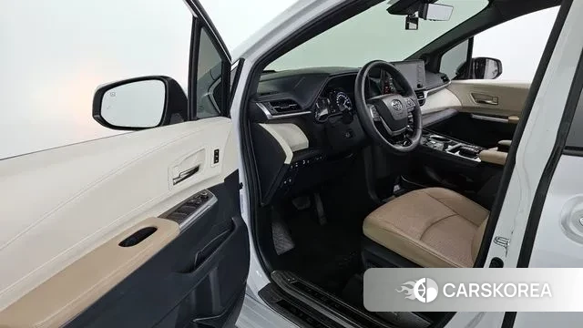 Toyota Sienna 4th Generation 2022 Белый из Кореи, фото 2