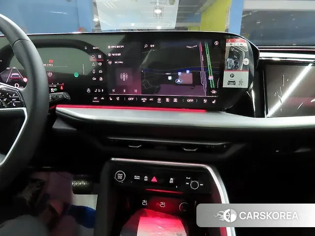 Audi Q5 (80A) 2025 Белый из Кореи, фото 2