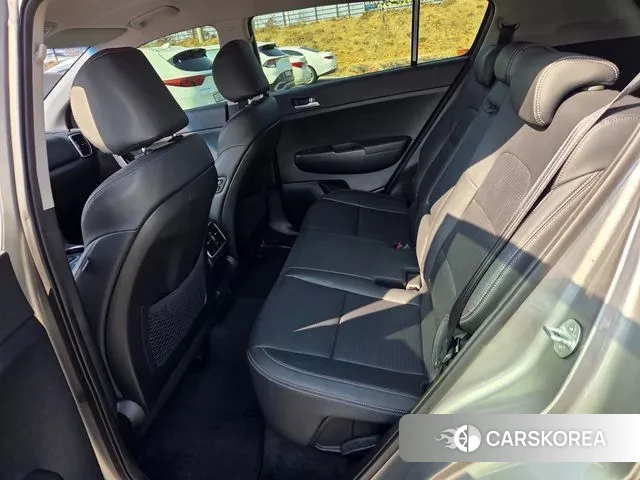 Kia Sportage The Bold 2019 Серебристо-серый из Кореи, фото 2