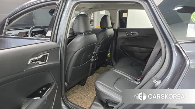 Kia Sportage 5th Generation 2021 Серый из Кореи, фото 2