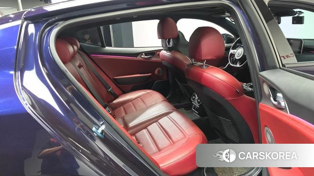 Kia Stinger 2018 Синий из Кореи, фото 2