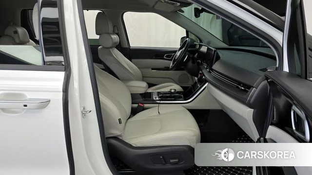 Kia Carnival 4th generation 2020 Белый из Кореи, фото 2