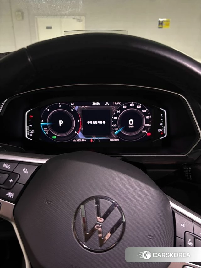 Volkswagen Tiguan second Generation 2021 Черный из Кореи, фото 2