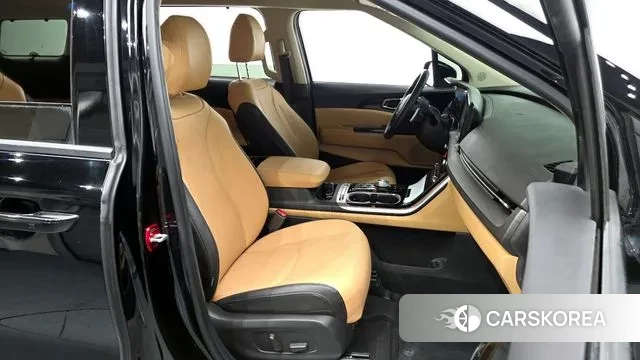 Kia Carnival 4th generation 2022 Черный из Кореи, фото 2