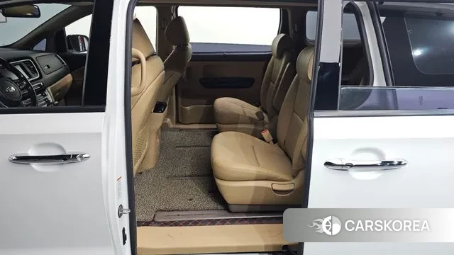 Kia The New Carnival 2020 Белый из Кореи, фото 2