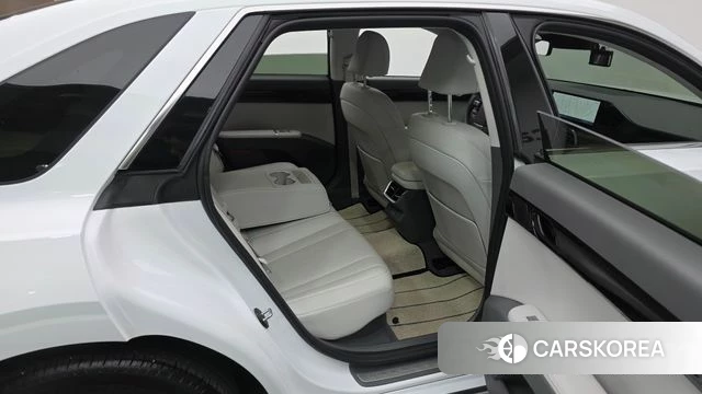 Hyundai Grandeur Hybrid (GN7) 2024 Белый из Кореи, фото 2