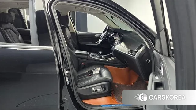 BMW X7 (G07) 2020 Черный из Кореи, фото 2