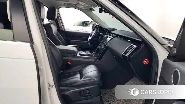 Land Rover Discovery 5 2018 Белый из Кореи, фото 2