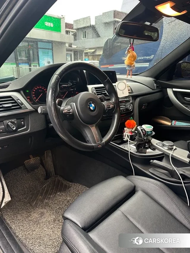 BMW 3 Series (F30) 2018 Черный из Кореи, фото 2