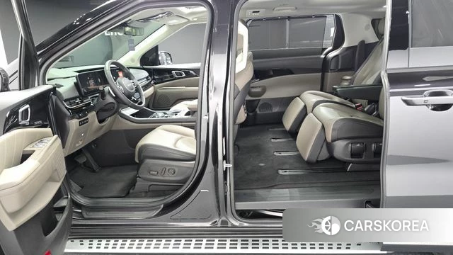 Kia The New Carnival 4th Generation 2024 Серый из Кореи, фото 2