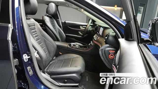 Mercedes-Benz E-Class W213 2019 Синий из Кореи, фото 2