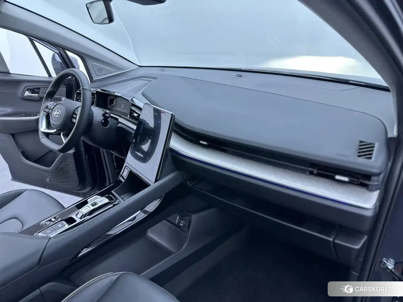 Hyundai Kustu 2024 Silver/gray из Китая, фото 2
