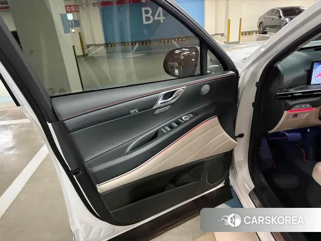 Genesis GV80 Coupe 2024 Белый из Кореи, фото 2