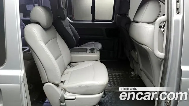 Hyundai The New Grand Starex 2019 Серебряный из Кореи, фото 2