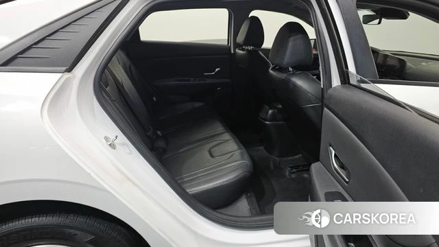 Hyundai Avante (CN7) 2021 Белый из Кореи, фото 2