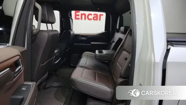 GMC Sierra 2023 Белый из Кореи, фото 2