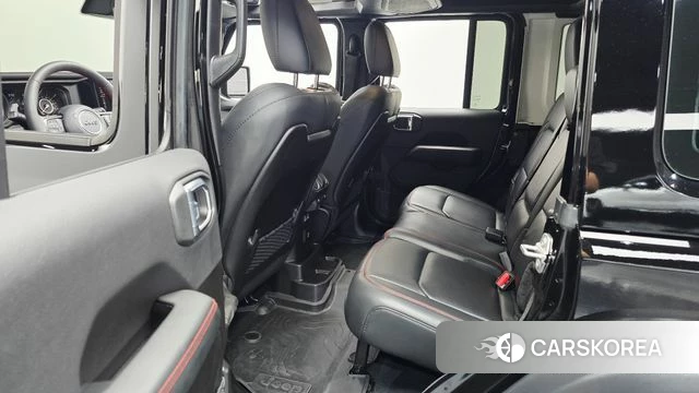 Jeep Wrangler (JL) 2024 Черный из Кореи, фото 2